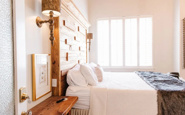 The Mason Boutique Hotel