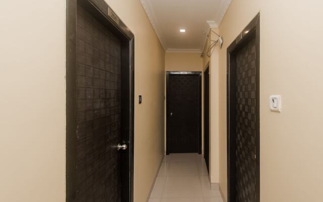 OYO 4269 Hotel Sai Residency