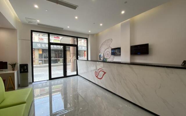 Shell Hotel Shanghai Baoshan Jinqiu Road Shanghai University Metro Station