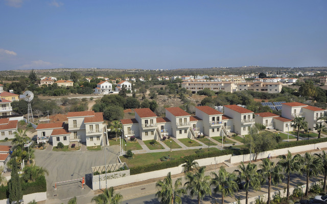 Nissiana Hotel