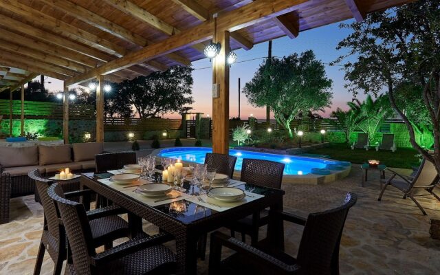 Feronia Villas