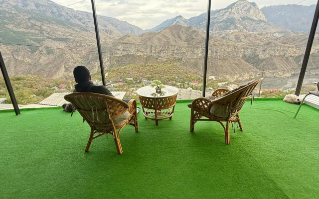 Родное гнездо