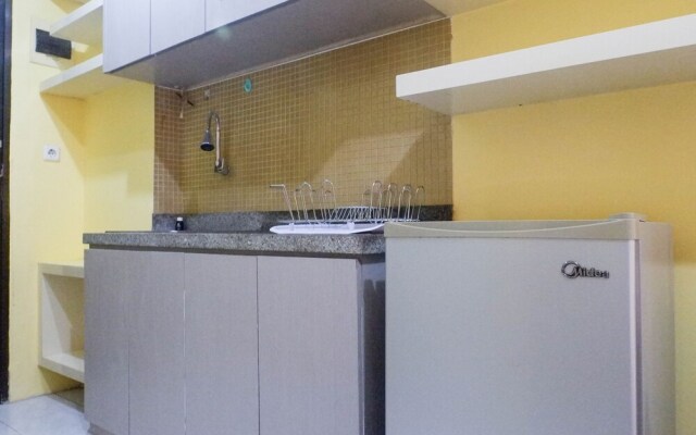 Relaxing Studio Apartment At Puri Mas