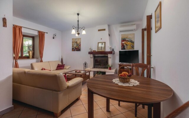 Stunning Home in Labin With Wifi and 2 Bedrooms