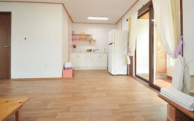 Tongyeong Happy Sea Pension