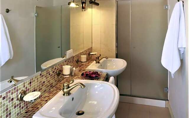 personè palace restyling