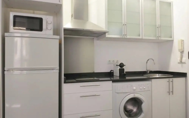 Lovely Flat In Barceloneta Near Sea