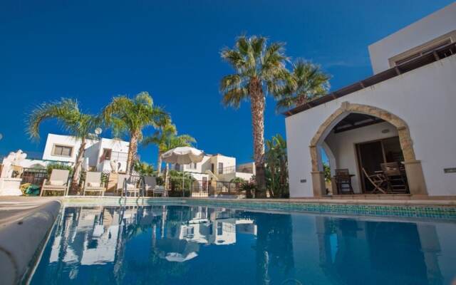 Private Villa in Pernera 1233
