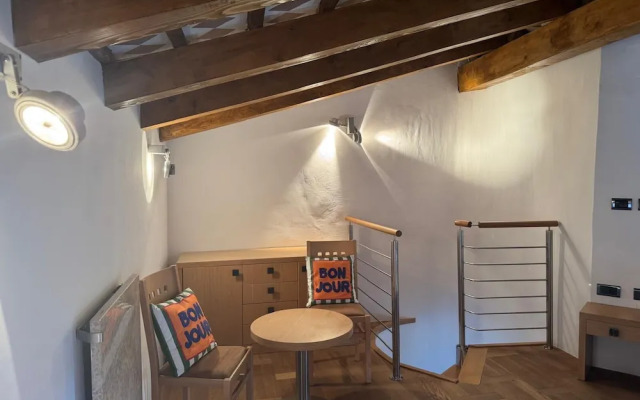 SMARTnoOK Rooms & Apartment