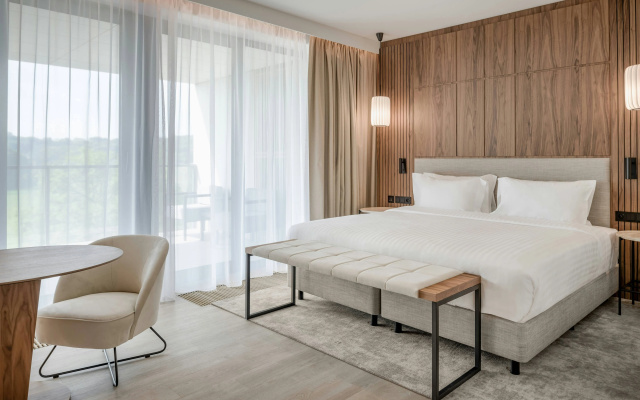 AC Hotel by Marriott Krakow - Image 7