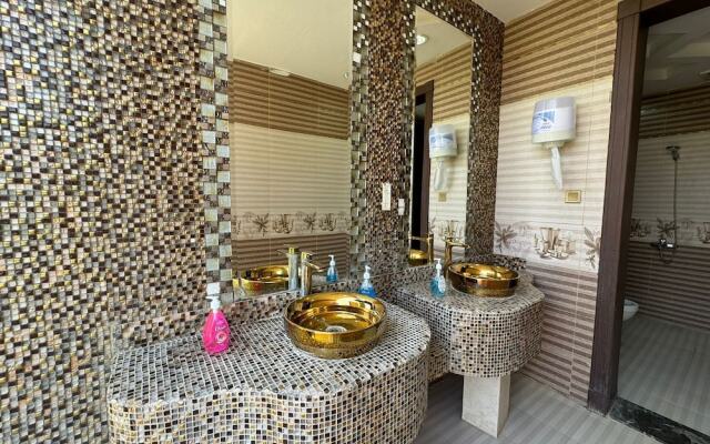 VIP resort chalet 19