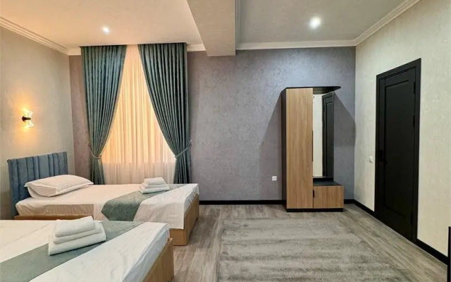Mehran Hotel (Мехран)