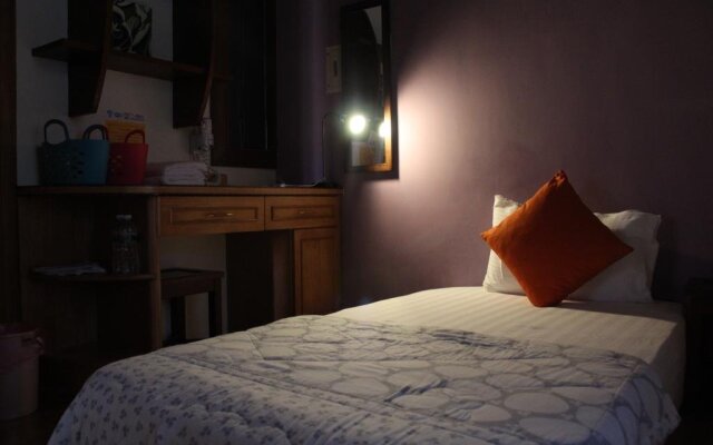 Axin bnb