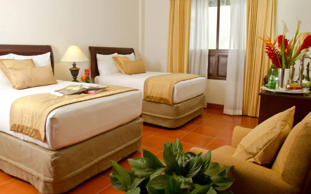 Hotel Los Portales
