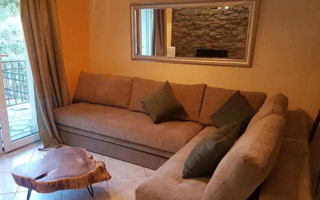 Saint Stephen's apartements at Meteora 3
