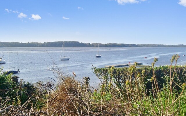 House With 2 Bedrooms in Lanester, With Wonderful Lake View and Enclos