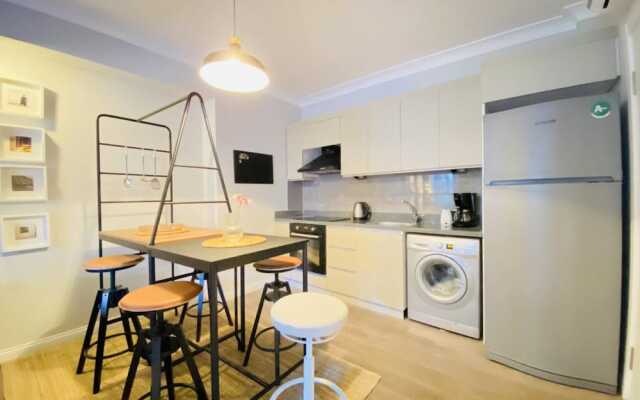 Missafir Central and Refreshing Flat in Beyoglu