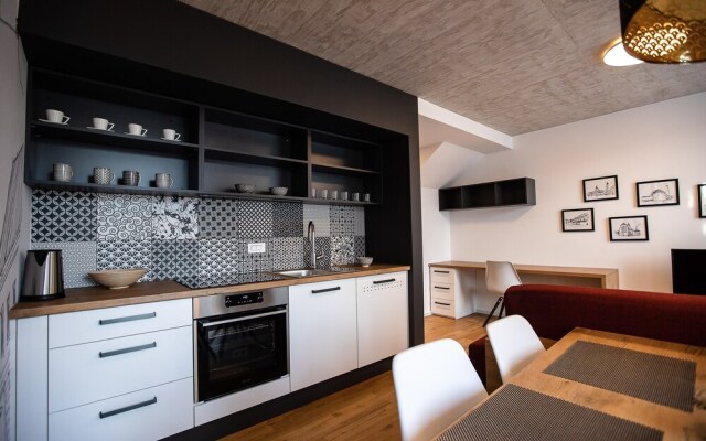 Postcard City Apartments