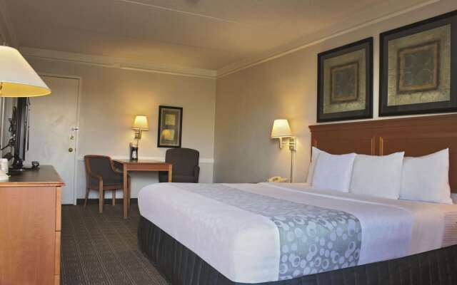 La Quinta Inn by Wyndham Albuquerque Airport