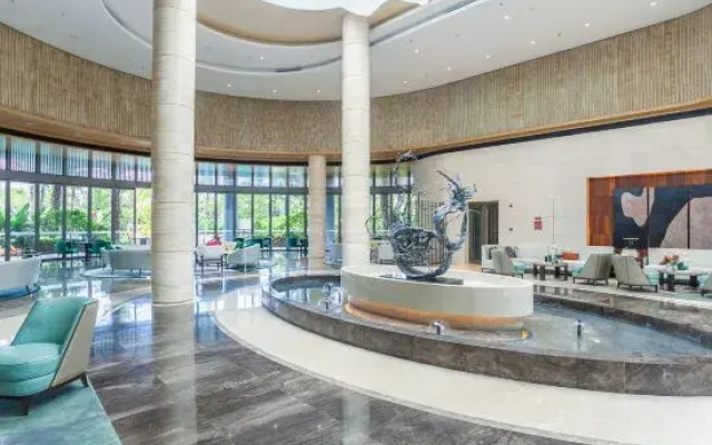 Haitang Bay Hongtai Seaview Holiday Apartment