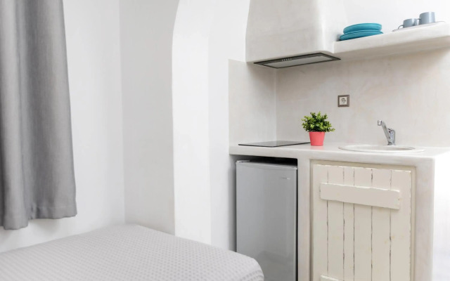 Katerina Roza Studios - Heartfelt Hospitality in the City