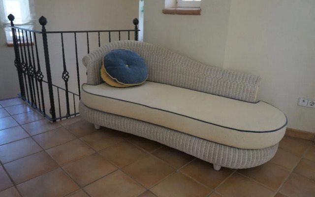 Villa in L'alfs del Pi With hot tub