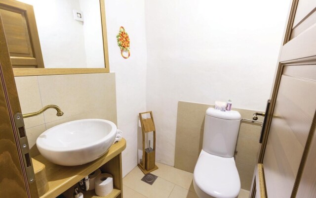 Awesome Home in Sisan With Wifi and 2 Bedrooms