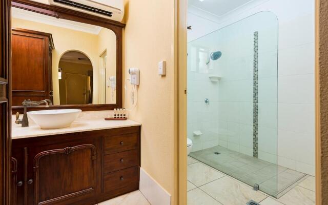 Quality Inn Overlander Homestead