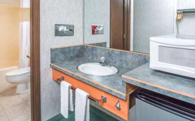 Travelodge by Wyndham Kalispell