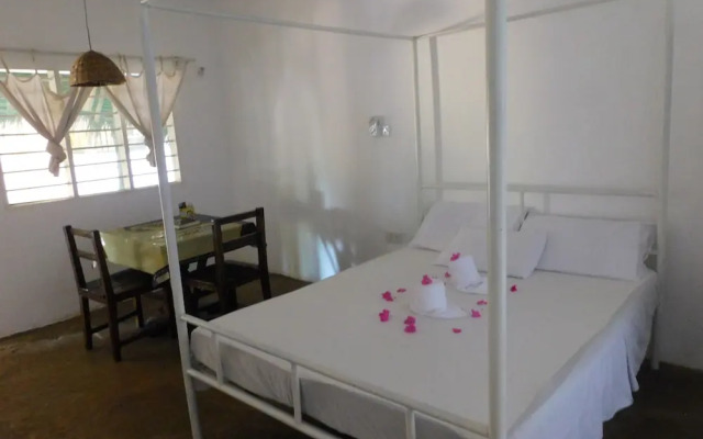 Travellers Inn Resort Malindi