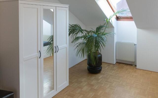 Yeshello Central Station