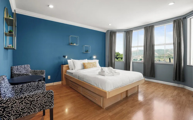 Beautiful Spacious 4BR in Silver Terrace