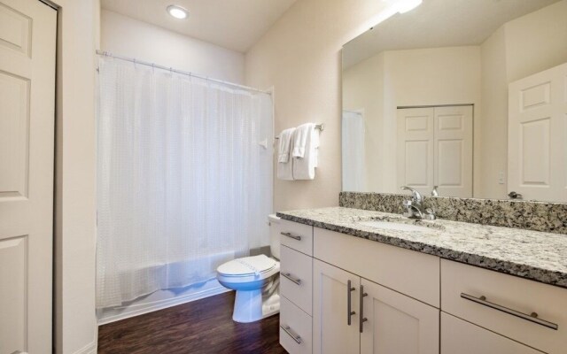 Amazing Townhome! - Lucaya Village - 8960SP