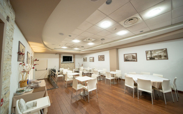 Ibis Styles Palermo Cristal