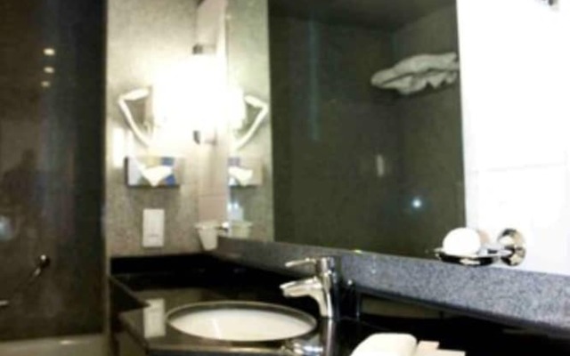 The Avenue Suites