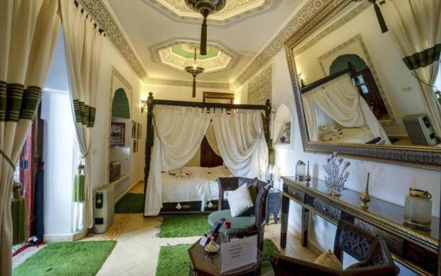 Room in B&B - Riad Anabel - Olive Triple Suite