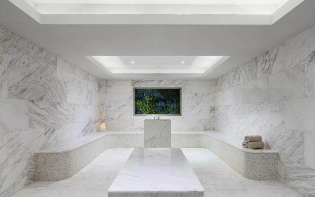 Zemi Beach House, LXR Hotels & Resorts
