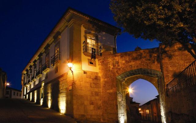 Montebelo Palácio dos Melos Viseu Historic Hotel