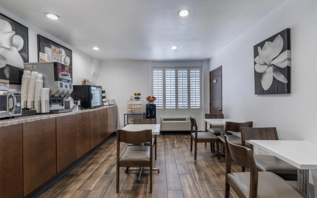 SureStay Hotel by Best Western Beverly Hills West LA