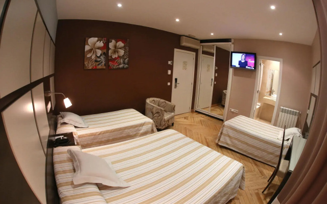 Hostal Sol Square Madrid