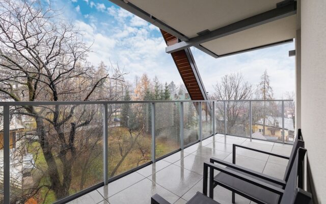 Apartment in the Mountains by Renters