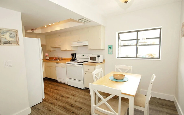 Anna Maria Island 1301 7A