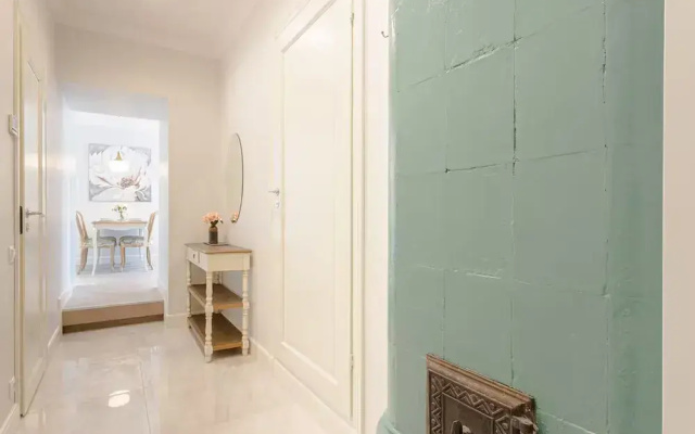 Toompea Castle 2 BR Old Town Apartment