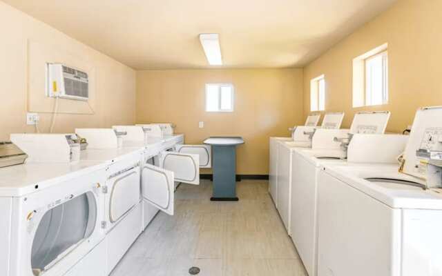 Sand Dollar 5 Leisure Bay