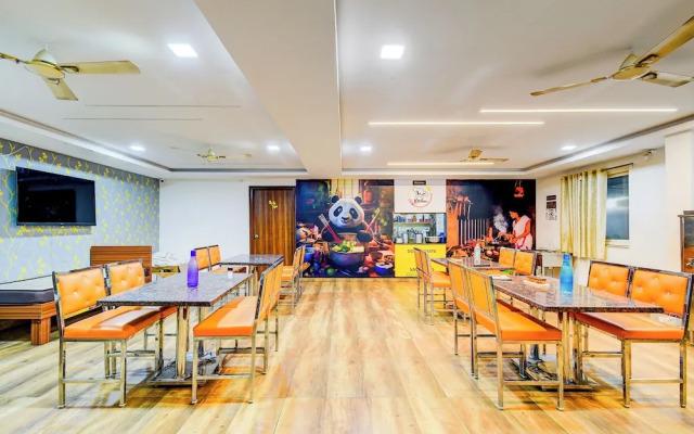 Fabhotel R3 Atmos