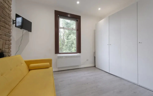 Rentaly London - Green Lanes - Studio 2