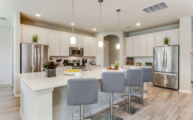 4007 Oakrise Loop