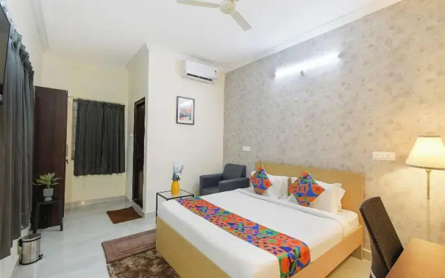 Fabhotel Joy Stayz