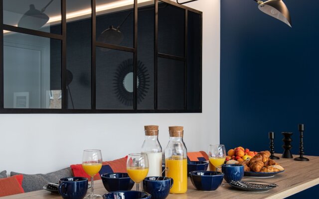 NEW Appt Style le Corbusier avec Balcon