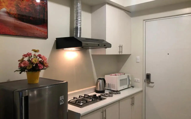 Centropolis Deluxe Couple Suite